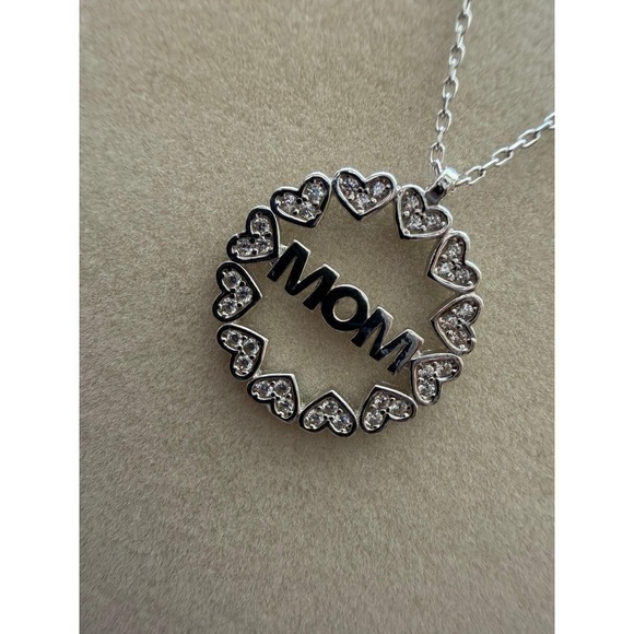 Jewelry - Sterling Silver MOM Heart Circle Pendant Necklace Cubic Zirconia Mother Gift